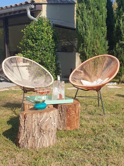 Bed and Breakfast Mas des muses LʼIsle-sur-la-Sorgue Exterior foto